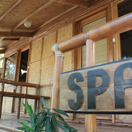 Cashew Grove Beach Resort 부수안가 외부 사진